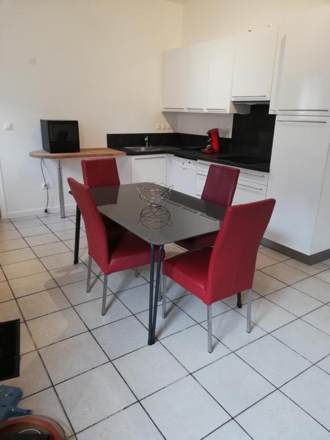 Logement Entier Au Calme Villers-Outreaux Екстериор снимка